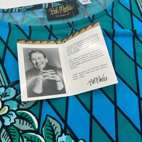 NWT Bob Mackie Diamond Paisley Placement Print Knit Wearable Art Top Size Small - Picture 5 of 5